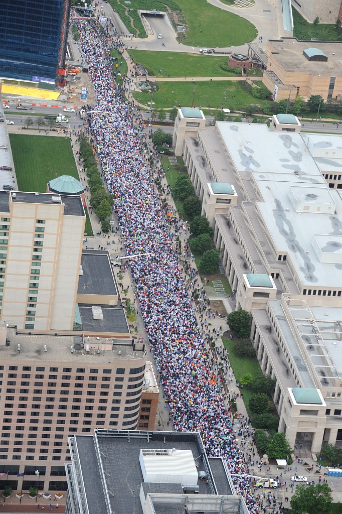 Indy Mini-Marathon 2010 154.jpg